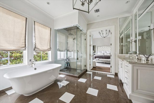 2240 Del Monte Drive, Houston, TX 77019
