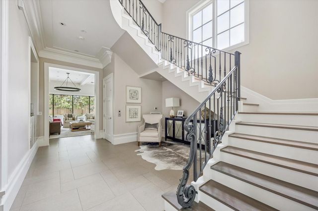 2240 Del Monte Drive, Houston, TX 77019