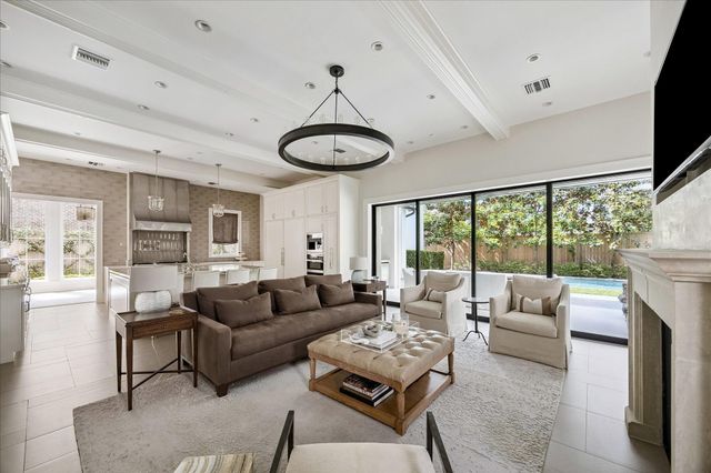 2240 Del Monte Drive, Houston, TX 77019
