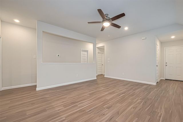 2412 Cave Fish Drive, Conroe, TX 77384