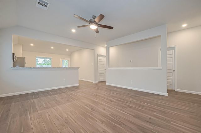 2412 Cave Fish Drive, Conroe, TX 77384