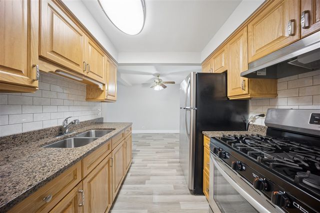 11245 S Harlem Avenue A1, Worth, IL 60482