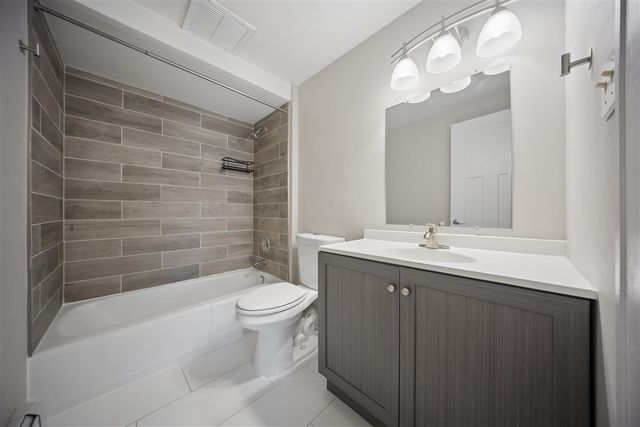 11245 S Harlem Avenue A1, Worth, IL 60482