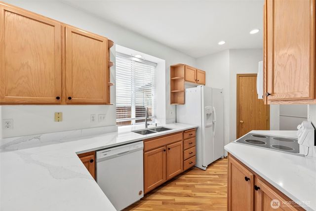 12507 64th Avenue E, Puyallup, WA 98373