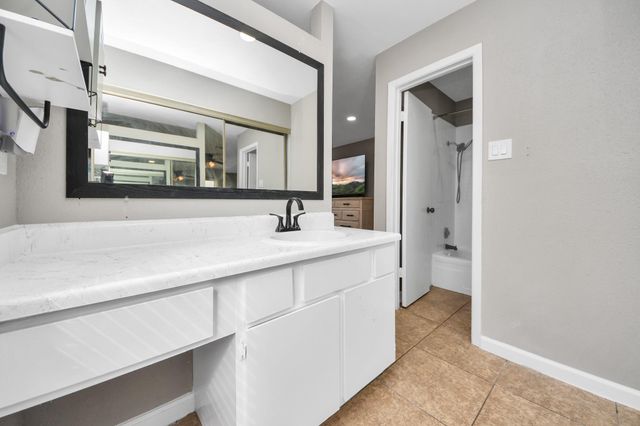 4751 Cairnvillage Street, Houston, TX 77084