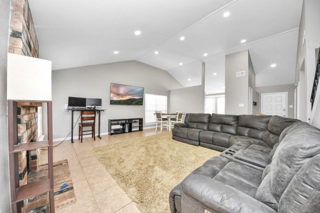 4751 Cairnvillage Street, Houston, TX 77084