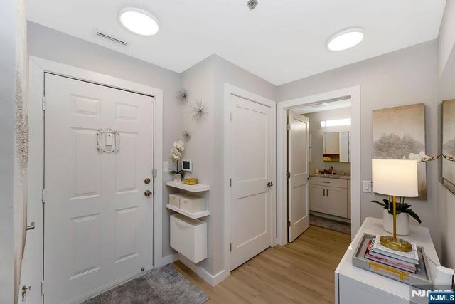 26 Avenue Port Imp B37, West New York, NJ 07093