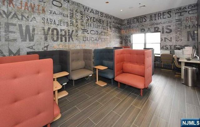 26 Avenue Port Imp B37, West New York, NJ 07093