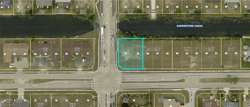 727 Gleason PKWY, CAPE CORAL, FL 33914 — exterior