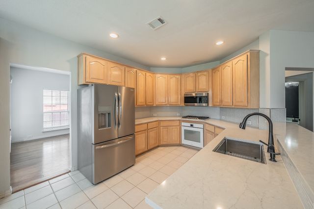 10503 Waters Drive, Irving, TX 75063