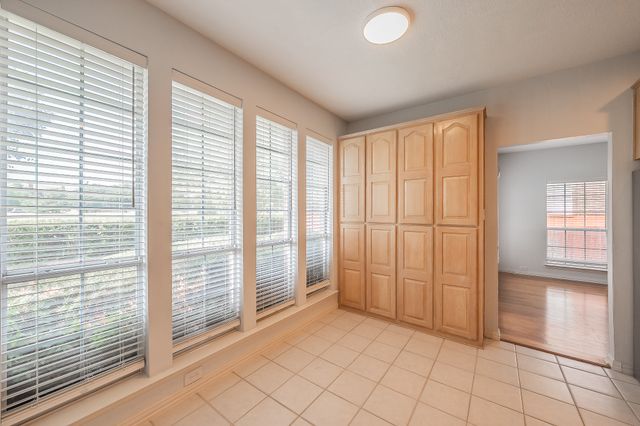 10503 Waters Drive, Irving, TX 75063