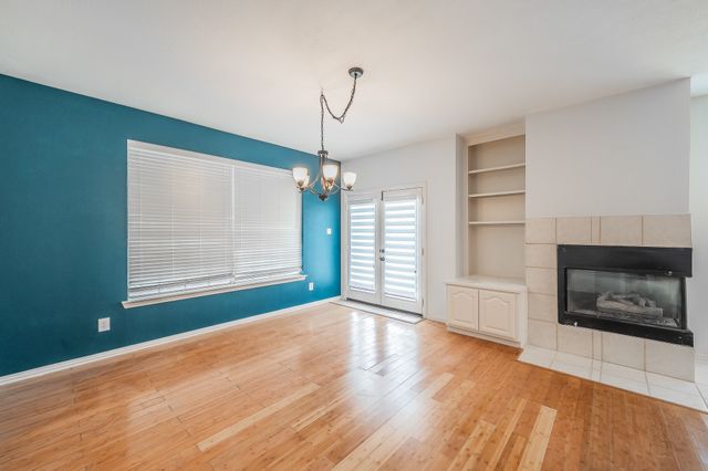 10503 Waters Drive, Irving, TX 75063