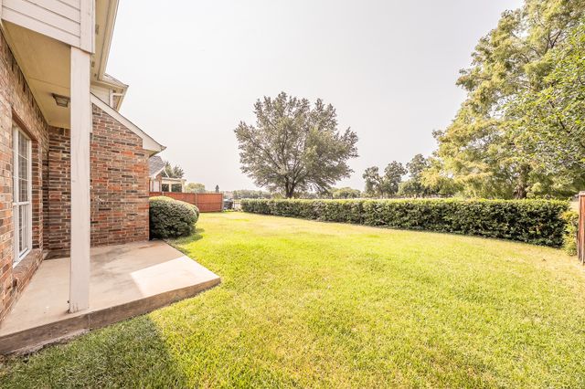10503 Waters Drive, Irving, TX 75063