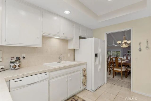 740 Via Zapata, Riverside, CA 92507