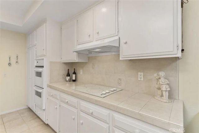 740 Via Zapata, Riverside, CA 92507