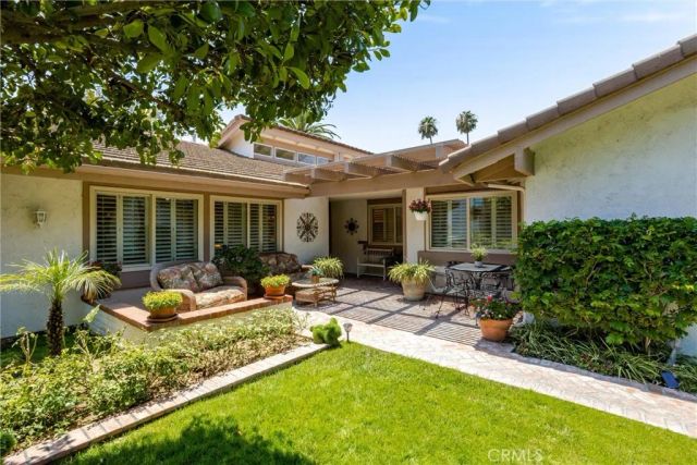 740 Via Zapata, Riverside, CA 92507