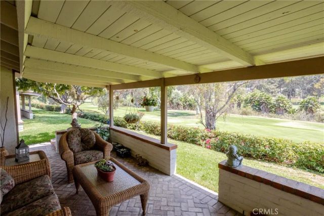 740 Via Zapata, Riverside, CA 92507