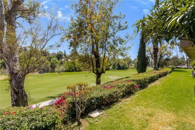 740 Via Zapata, Riverside, CA 92507