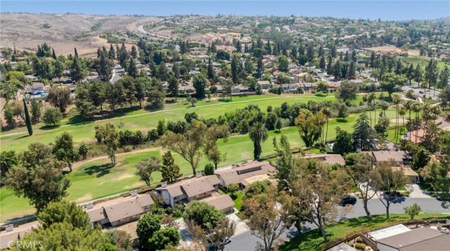 740 Via Zapata, Riverside, CA 92507