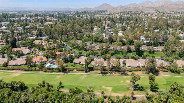 740 Via Zapata, Riverside, CA 92507