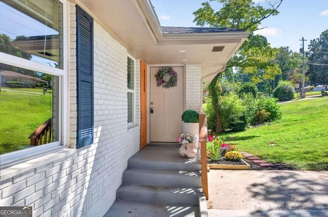 2298 Mark Trail, Decatur, GA 30032