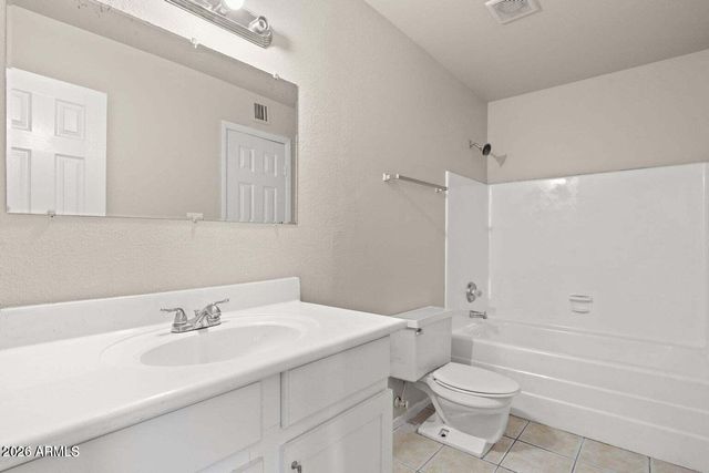 6625 N 44TH Avenue, Glendale, AZ 85301