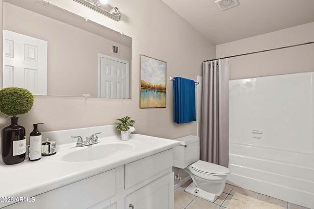6625 N 44TH Avenue, Glendale, AZ 85301