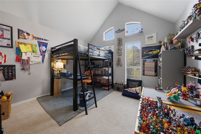 603 Country Club Circle, Athens, TX 75751