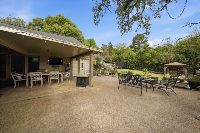 603 Country Club Circle, Athens, TX 75751