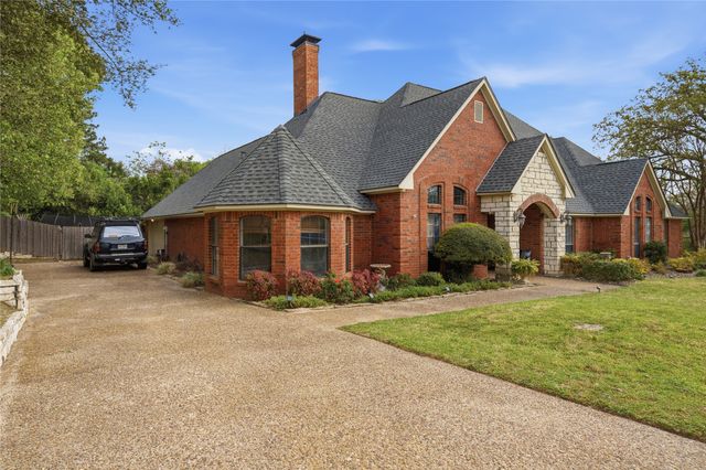 603 Country Club Circle, Athens, TX 75751