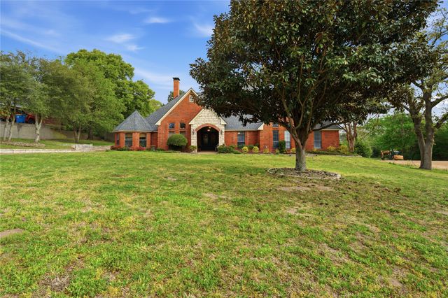 603 Country Club Circle, Athens, TX 75751