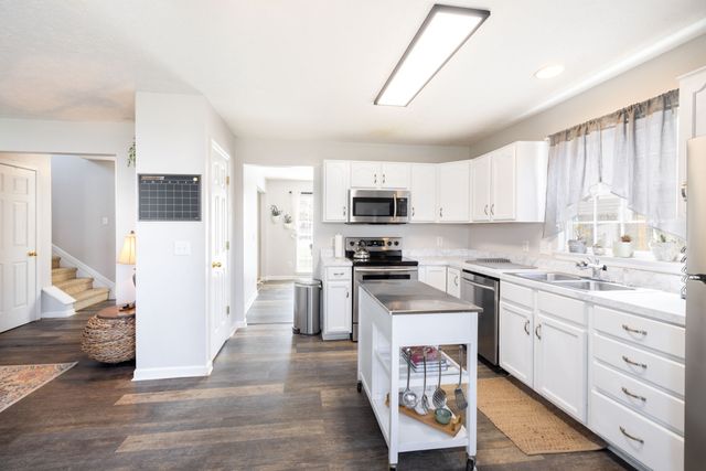 1233 Alandee St, Nashville, TN 37214