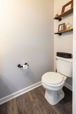 1233 Alandee St, Nashville, TN 37214