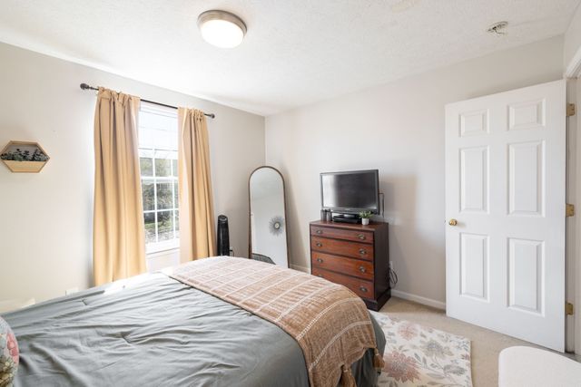 1233 Alandee St, Nashville, TN 37214