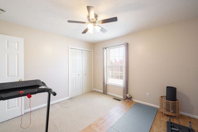 1233 Alandee St, Nashville, TN 37214