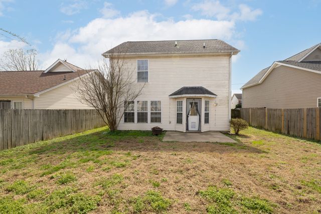 1233 Alandee St, Nashville, TN 37214