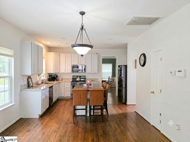 109 Meadow Rose Drive, Travelers Rest, SC 29690