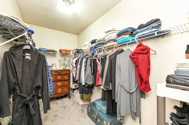 527 Peach Blossom Drive, Fortville, IN 46040