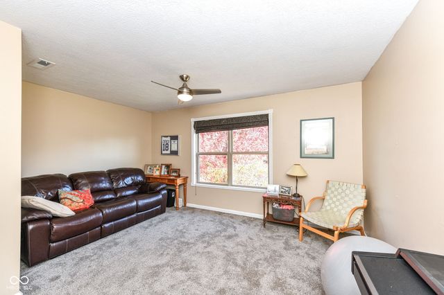 527 Peach Blossom Drive, Fortville, IN 46040