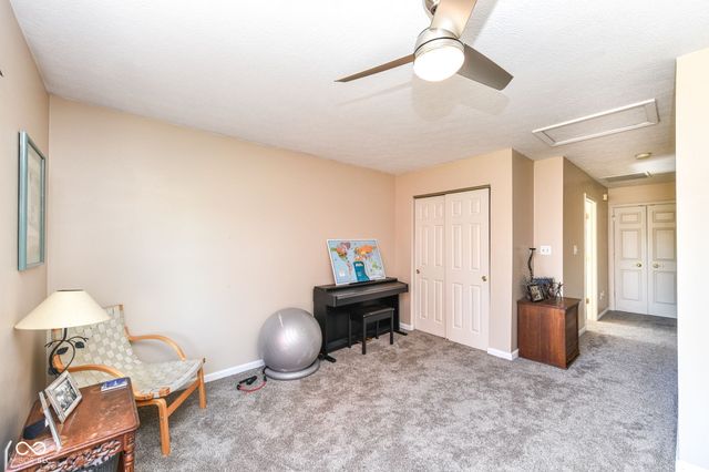 527 Peach Blossom Drive, Fortville, IN 46040