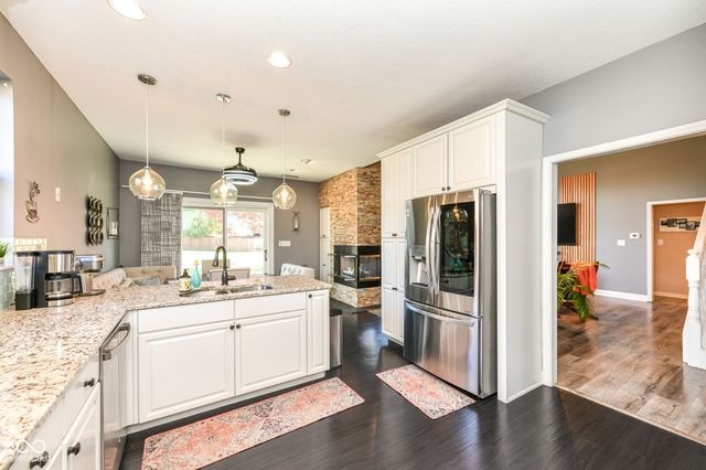 527 Peach Blossom Drive, Fortville, IN 46040