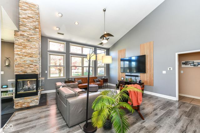 527 Peach Blossom Drive, Fortville, IN 46040