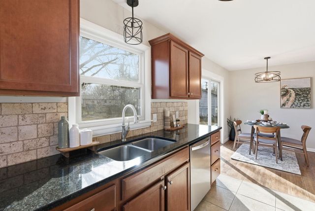 516 N Colby Ave, Valley Center, KS 67147