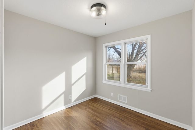 516 N Colby Ave, Valley Center, KS 67147