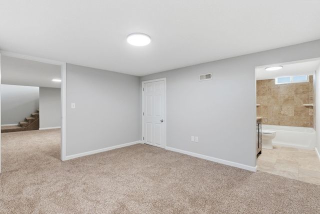 516 N Colby Ave, Valley Center, KS 67147