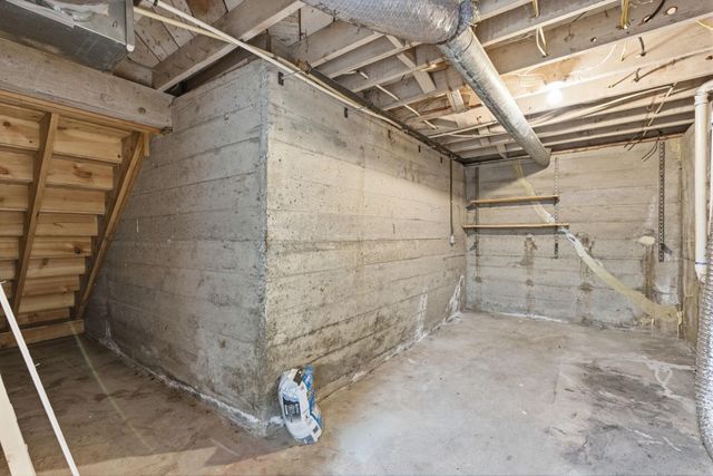 516 N Colby Ave, Valley Center, KS 67147