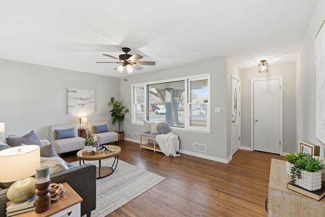 516 N Colby Ave, Valley Center, KS 67147