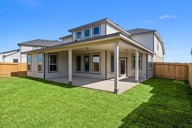 608 Juniper Heights Lane, Waller, TX 77484
