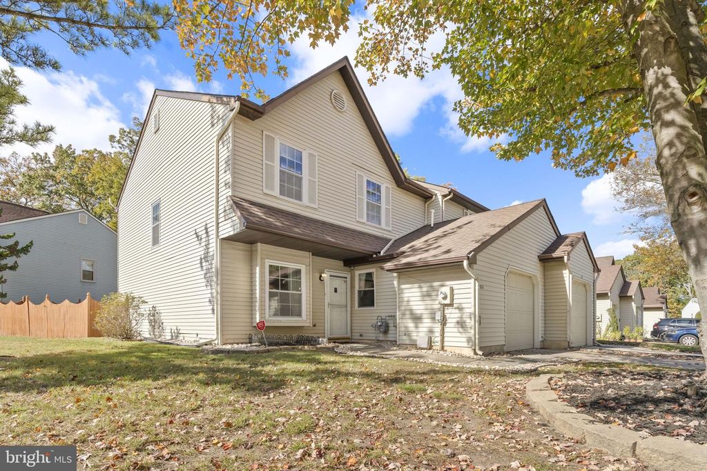 1029 BAYWOOD DR, Williamstown, NJ 08094