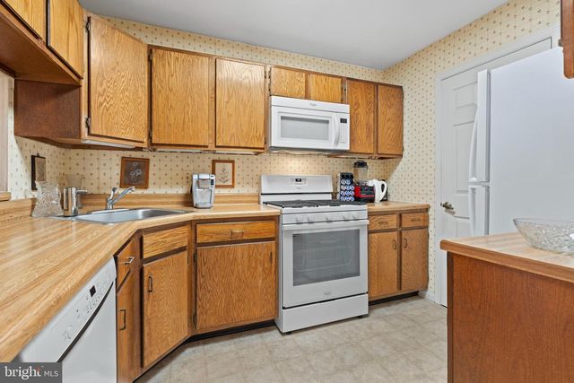 116 HICKORY CT, Lansdale, PA 19446